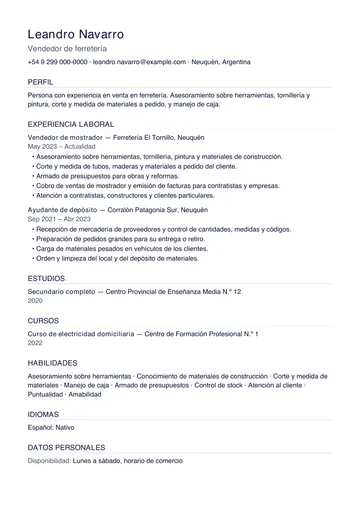 Ejemplo de CV de vendedor de ferretería hecho en seis pasos con CV Amigo. Datos inventados.