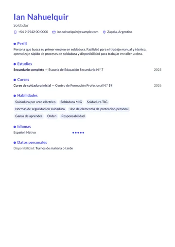 Ejemplo de CV de soldador sin experiencia, con secundario completo y un curso de soldadura, hecho con CV Amigo. Datos inventados.
