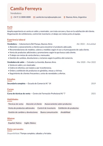 Ejemplo de CV de vendedora de ropa con experiencia en locales, hecho con CV Amigo. Datos inventados.